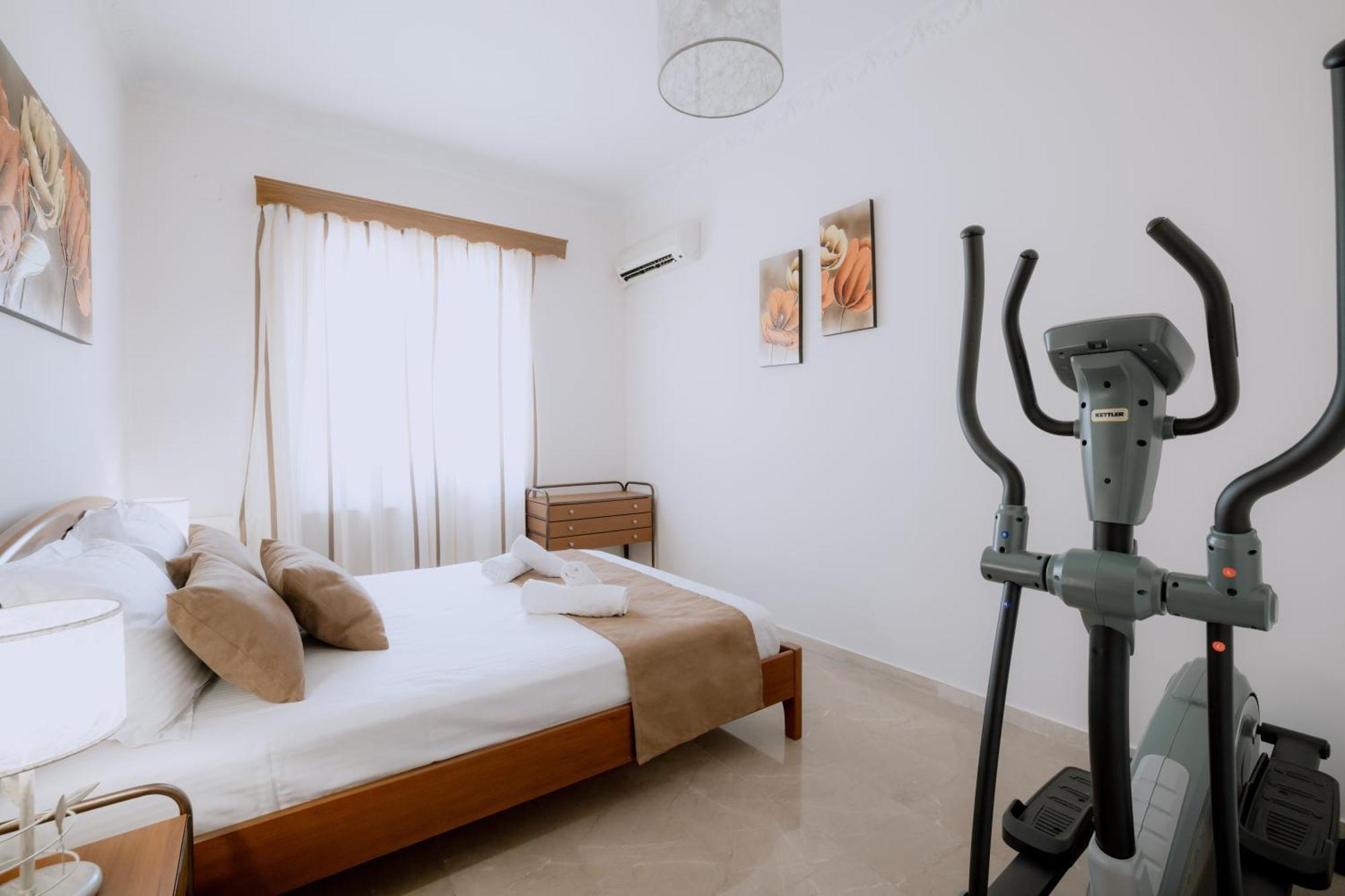 Holiday home Lala Luxury House *
